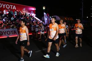 BIB: 205, 79204, 23955, 275204
                            <button type="button" onclick="openModal(23063594)" class="btn btn-primary btn-sm float-right btn-popup" data-toggle="modal" data-target=".modal-high-quality">
                        <i class="fas fa-shopping-cart"></i> Add to Cart
                    </button>
                                            <button type="button" onclick="isThisMe(23063594, true)" class="btn btn-success btn-sm float-right btn-popup btn-isme hidden" data-toggle="tooltip" data-placement="bottom" title="นี่คือรูปของคุณใช่ไหม คลิกที่นี่เพื่อเอาเข้าอัลบั้ม">
                        <i class="fas fa-plus"></i> Add to album
                    </button>
                    <button type="button" onclick="isThisMe(23063594, false)" class="btn btn-warning btn-sm float-right btn-popup btn-isnotme hidden">
                        <i class="fas fa-ban"></i> Remove from album
                    </button>